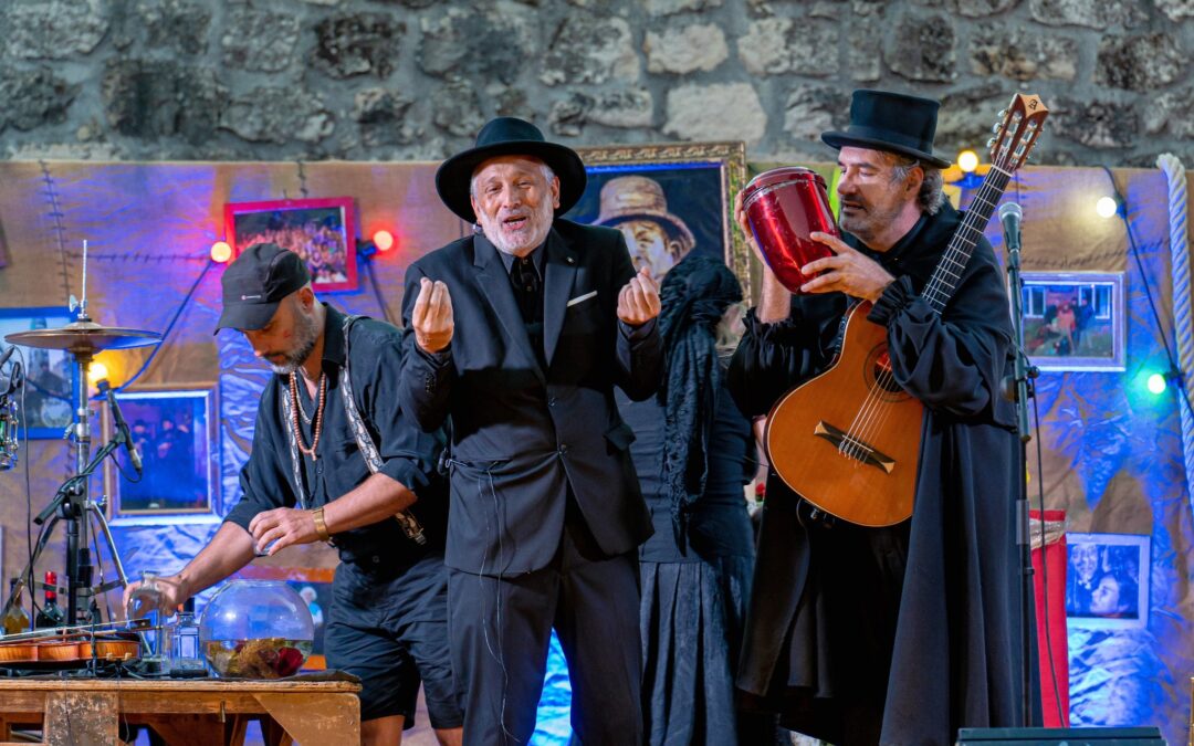 Teatro Che y Moche lleva El Funeral al Festival O Gesto Orelhudo 2025